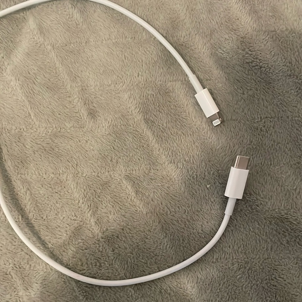 iPhone apple usb cord
